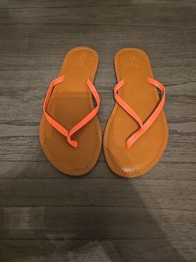 Mossimo Supply Co. Orange Strap Tan Footbed Women's Flip Sandals